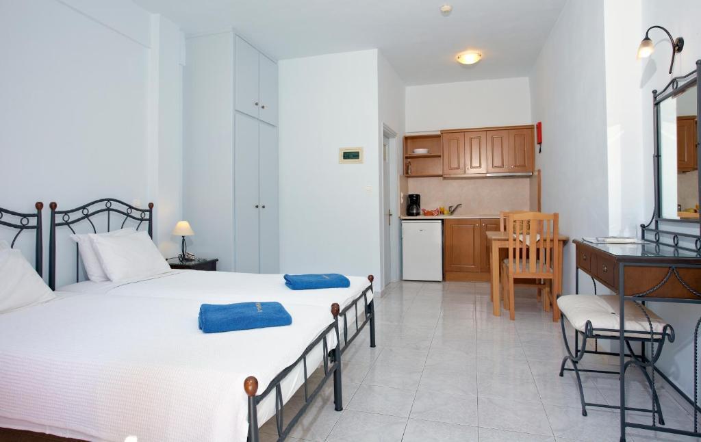 Anniska Hotel Kardhamili Cameră foto